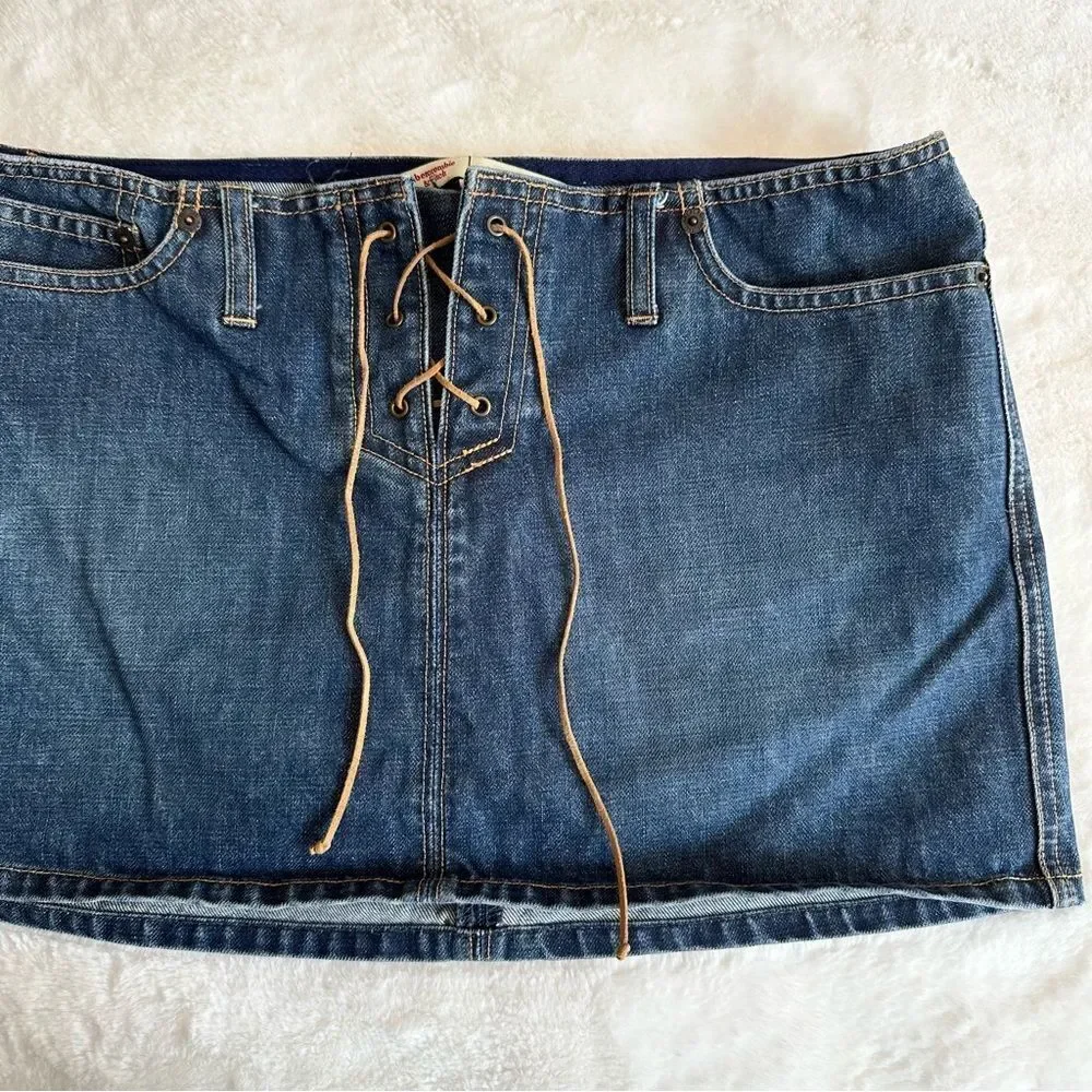Abercrombie & Fitch Y2K Denim Mini Skirt Size 4
